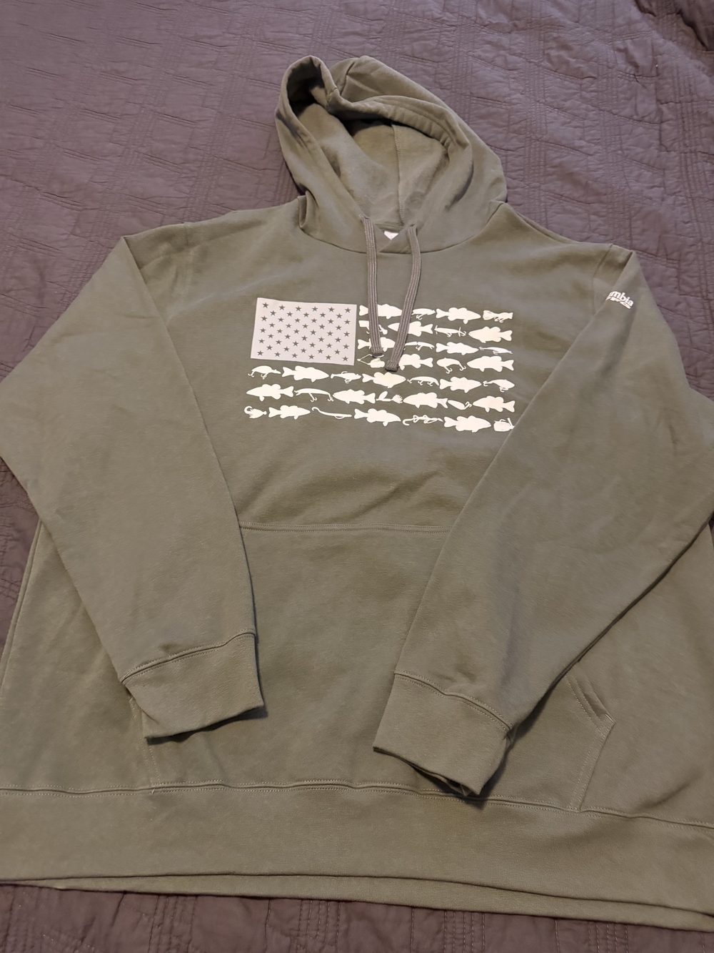 Men's Olive Green Pullover Hoodie with Fish Flag Graphic Size XXL